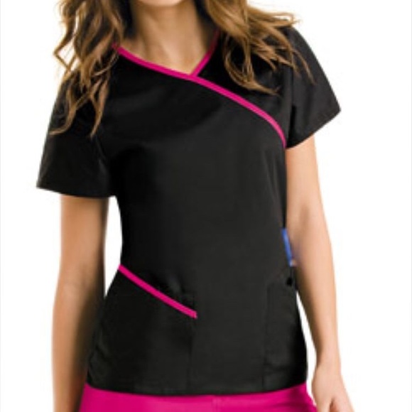 SOLD ⭐️CCO Black Urbane Scrub Top (M) - Picture 2 of 4